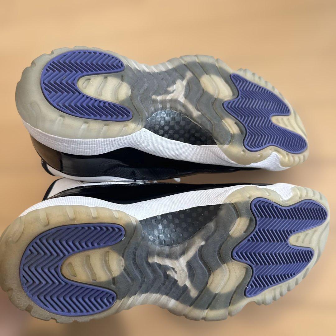 NIKE Air Jordan 11 ホワイト/ブラックコンコルド　長瀬智也さん