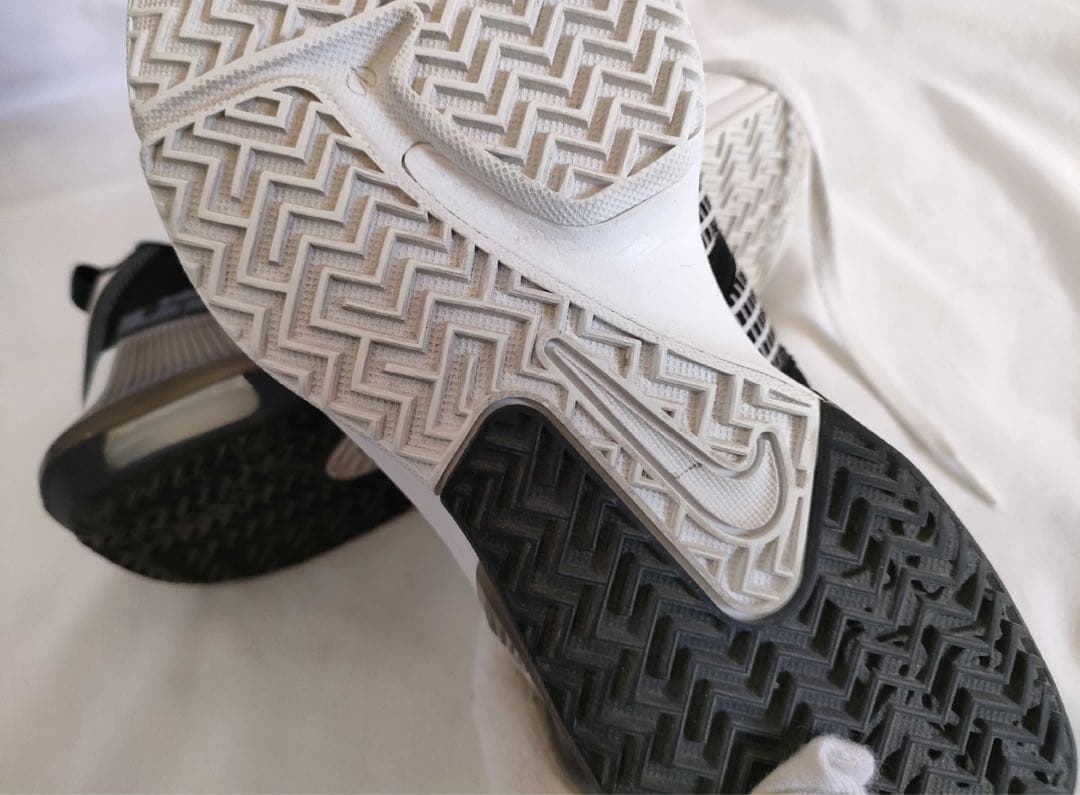 ナイキ NIKE レブロンウィットネス 7 EP バスケット シューズ 25cm