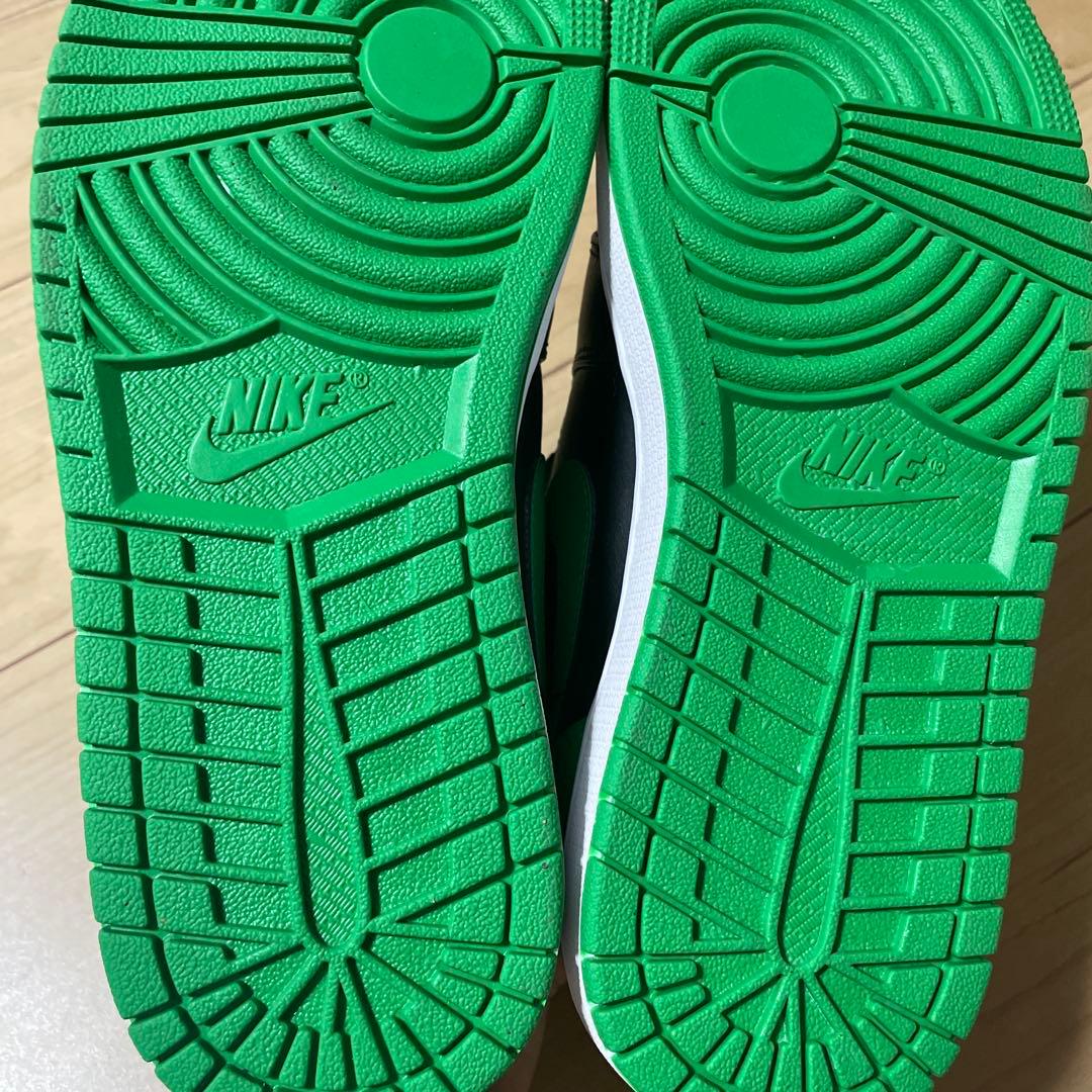 NIKEエアジョーダン1 LOWカット グリーン/ブラック