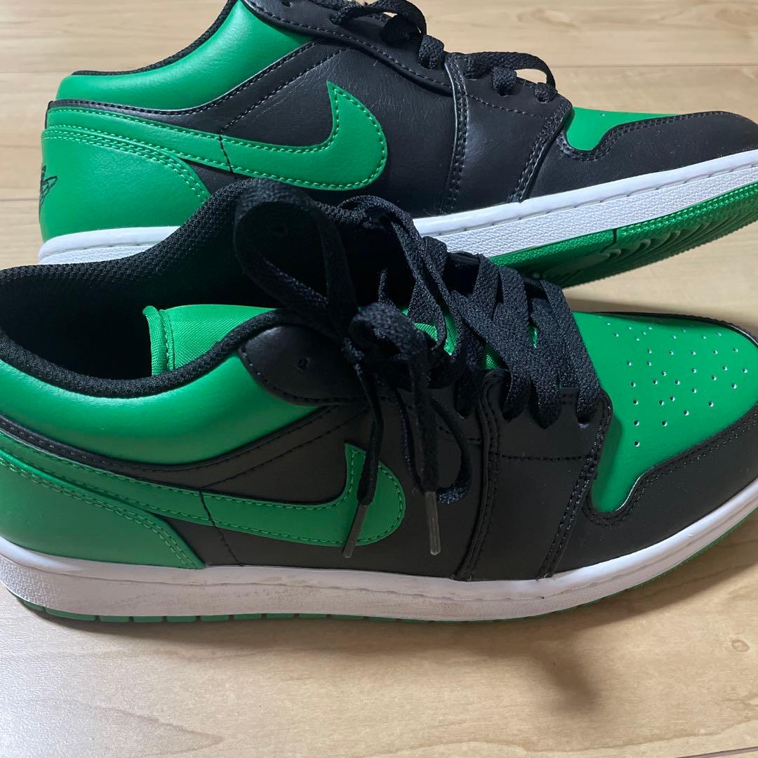 NIKEエアジョーダン1 LOWカット グリーン/ブラック