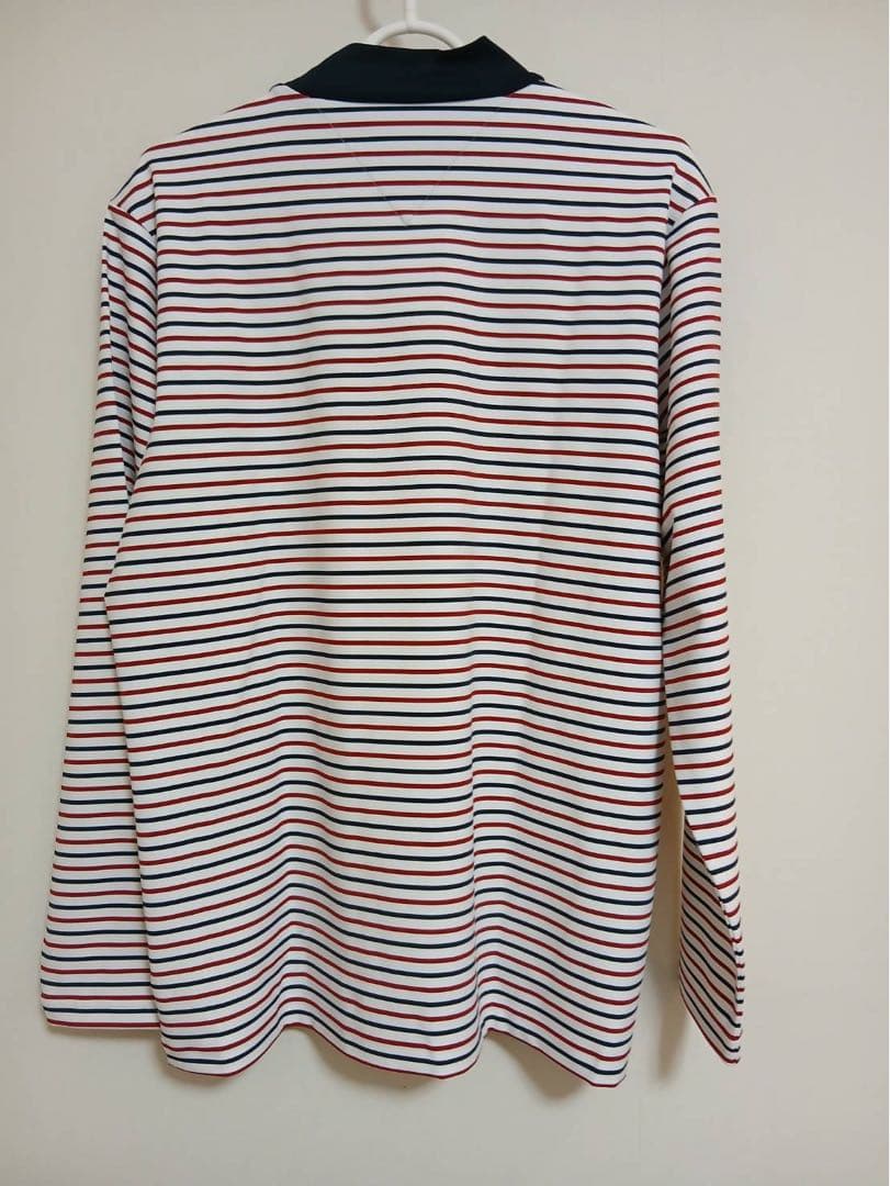 新品 トミーヒルフィガーゴルフ長袖モックネックシャツ