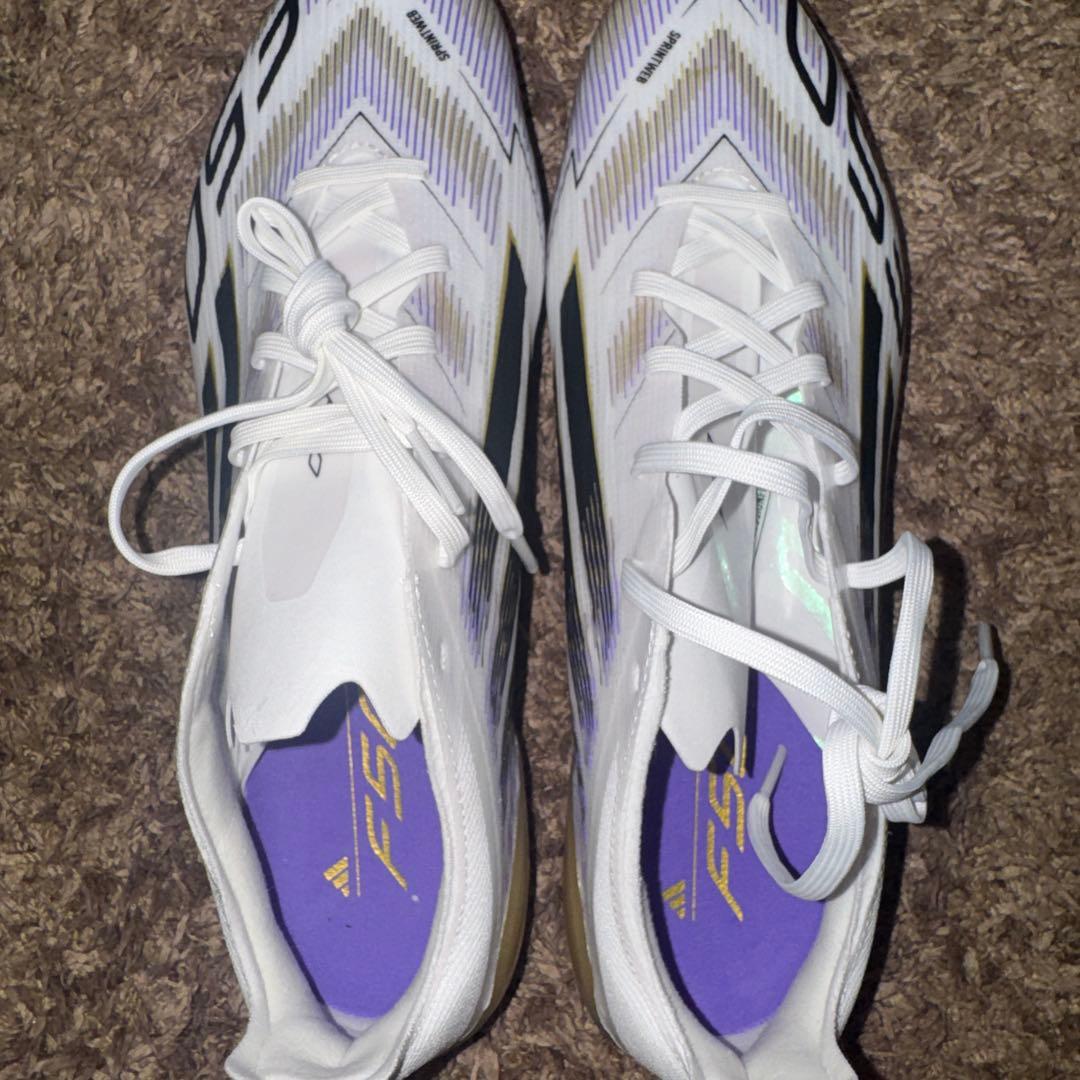 F50 PRO HG/AG adidas ホワイト/ブラック/パープル