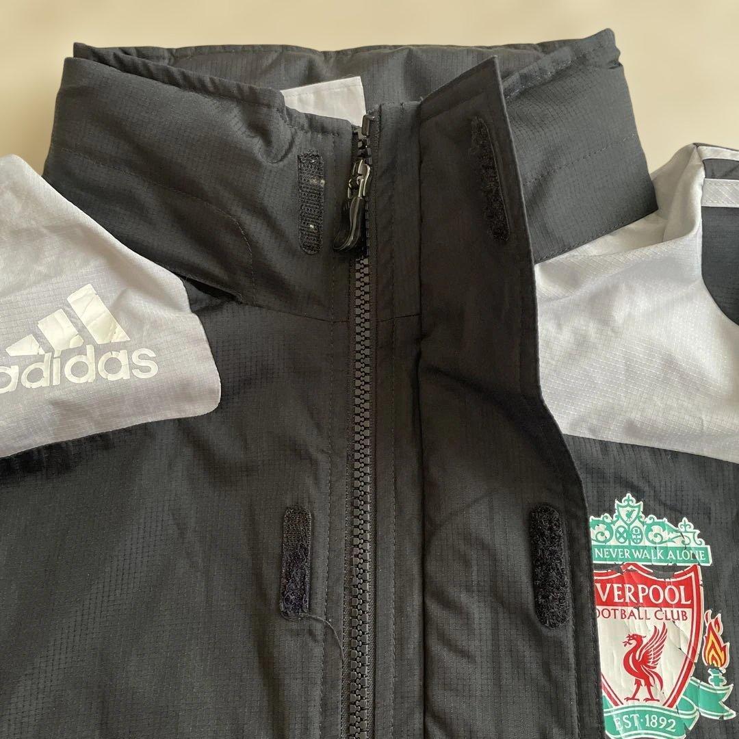 adidas リバプール ジャケット ベンチコート　ナイロンジャケット