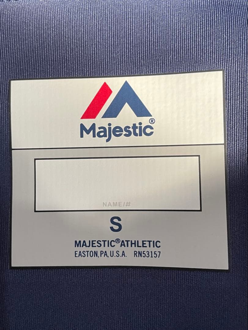 【未使用】東京ヤクルトスワローズ Majestic プロコレパーカー Sサイズ