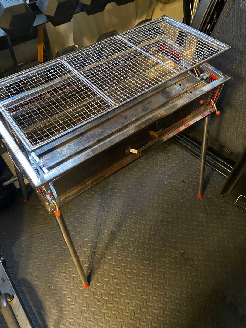 Coleman バーベキューコンロ グリル　火力調整可能　収納袋付き　レア