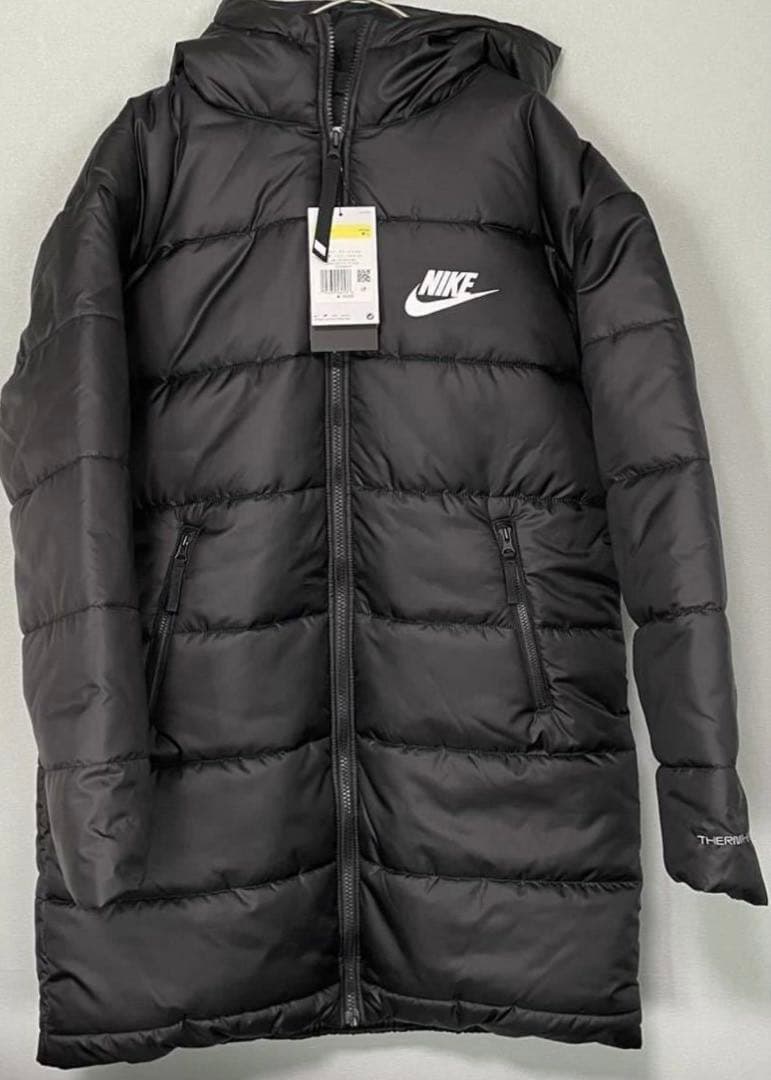 中綿コート　NIKE THERMA-FIT