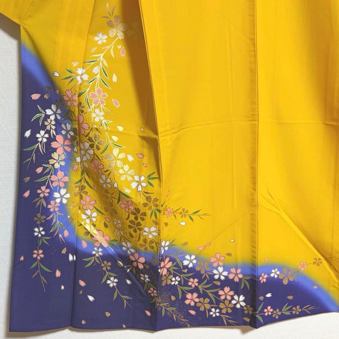【舞台衣装】 。桜のような花の模様 金彩 単衣 バチ衿 身丈約157cm