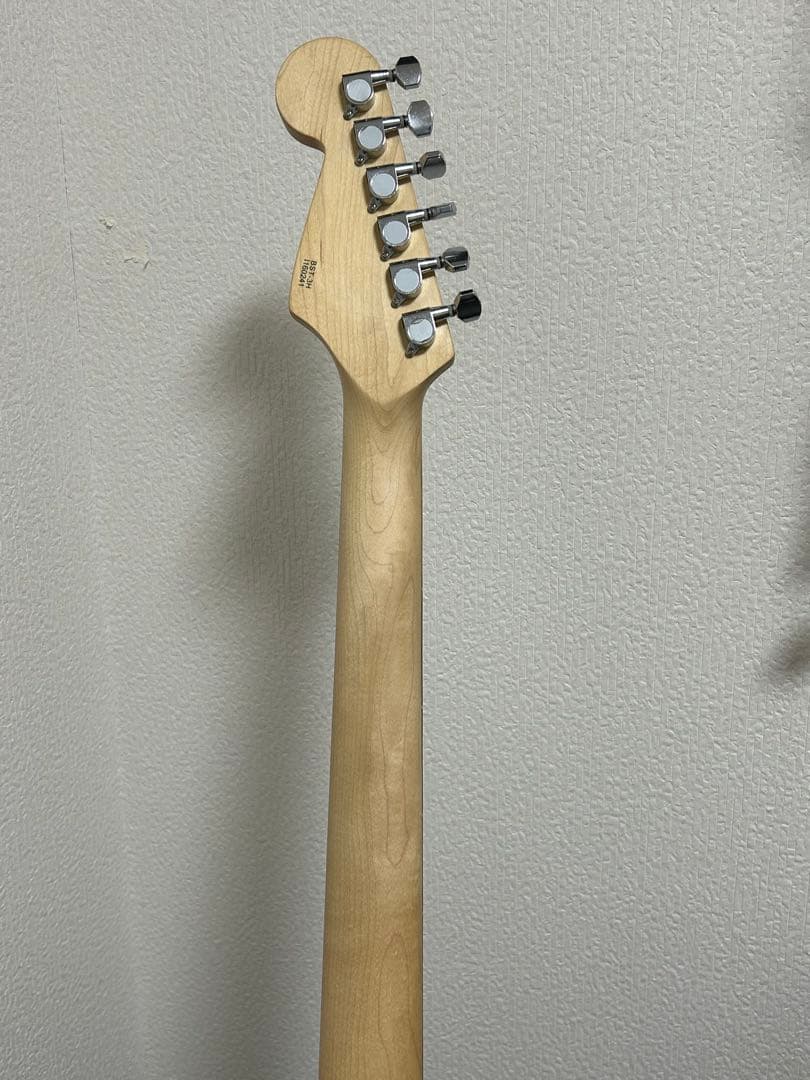 BUSKER'S BST-3H コイルタップ搭載 ストラトタイプ