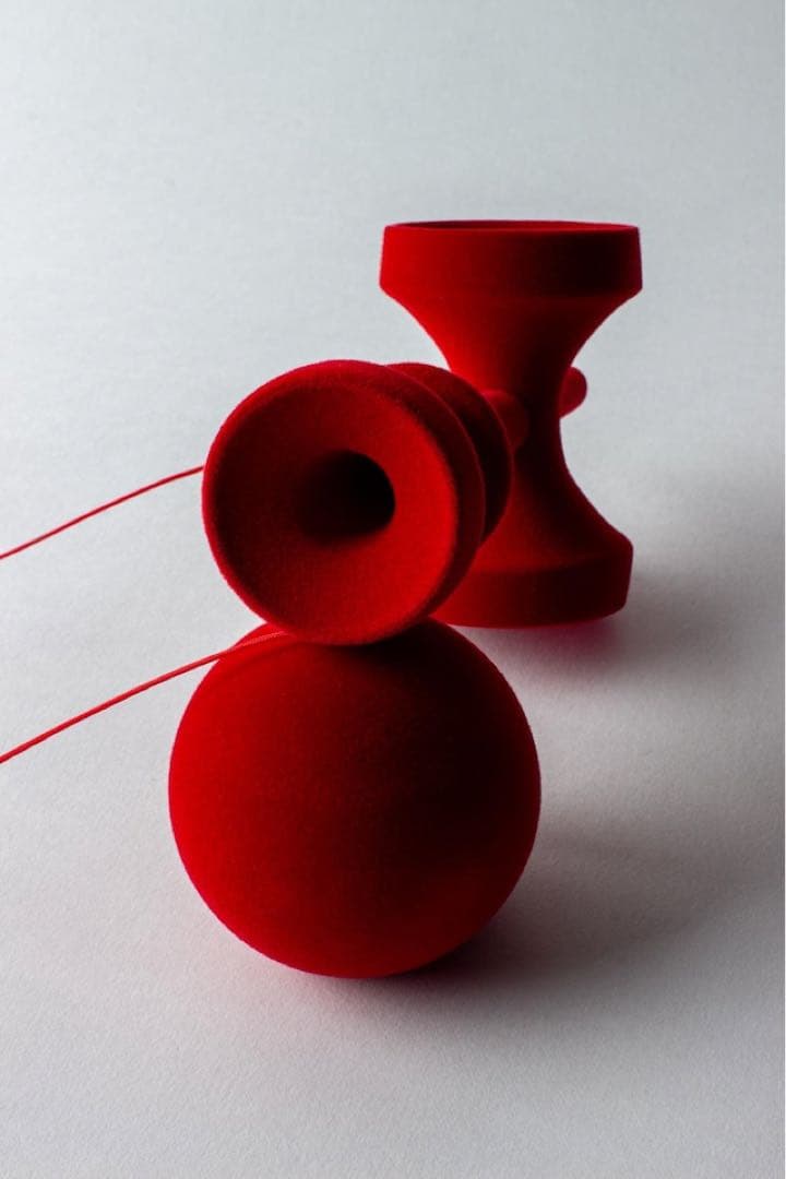 Sweets Kendamas - FUZZY - RED けん玉