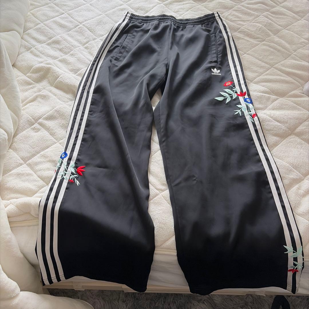 adidas 花柄刺繍 ジャージパンツ XL