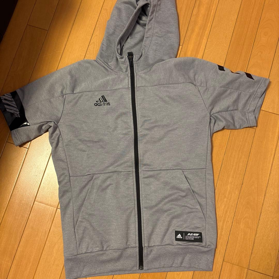 adidas ジャージ上下セット（半袖短パン）