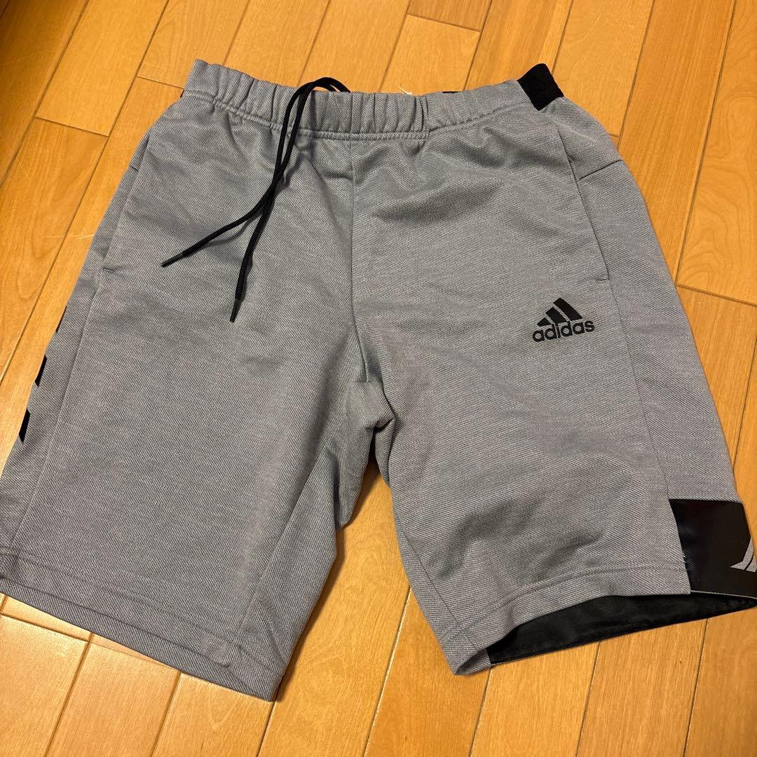 adidas ジャージ上下セット（半袖短パン）