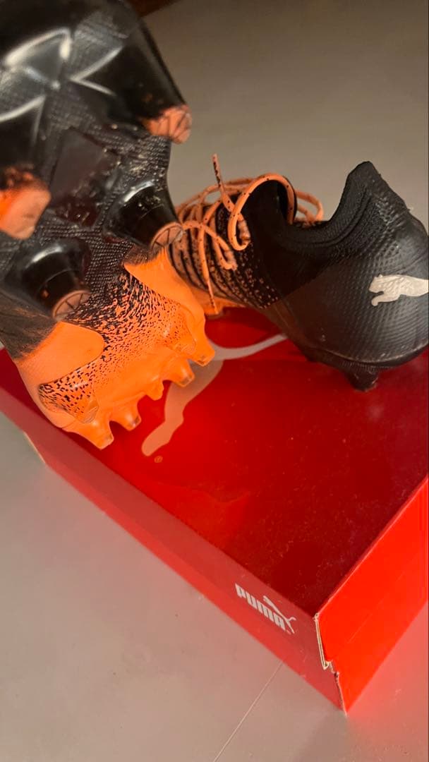 PUMA FUTURE Z 1.3 FG/AG 27cm
オレンジ/ブラック