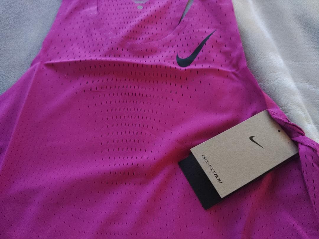 【新品未使用】Nike エアロスイフト Dri-fit ADV シングレット 紫