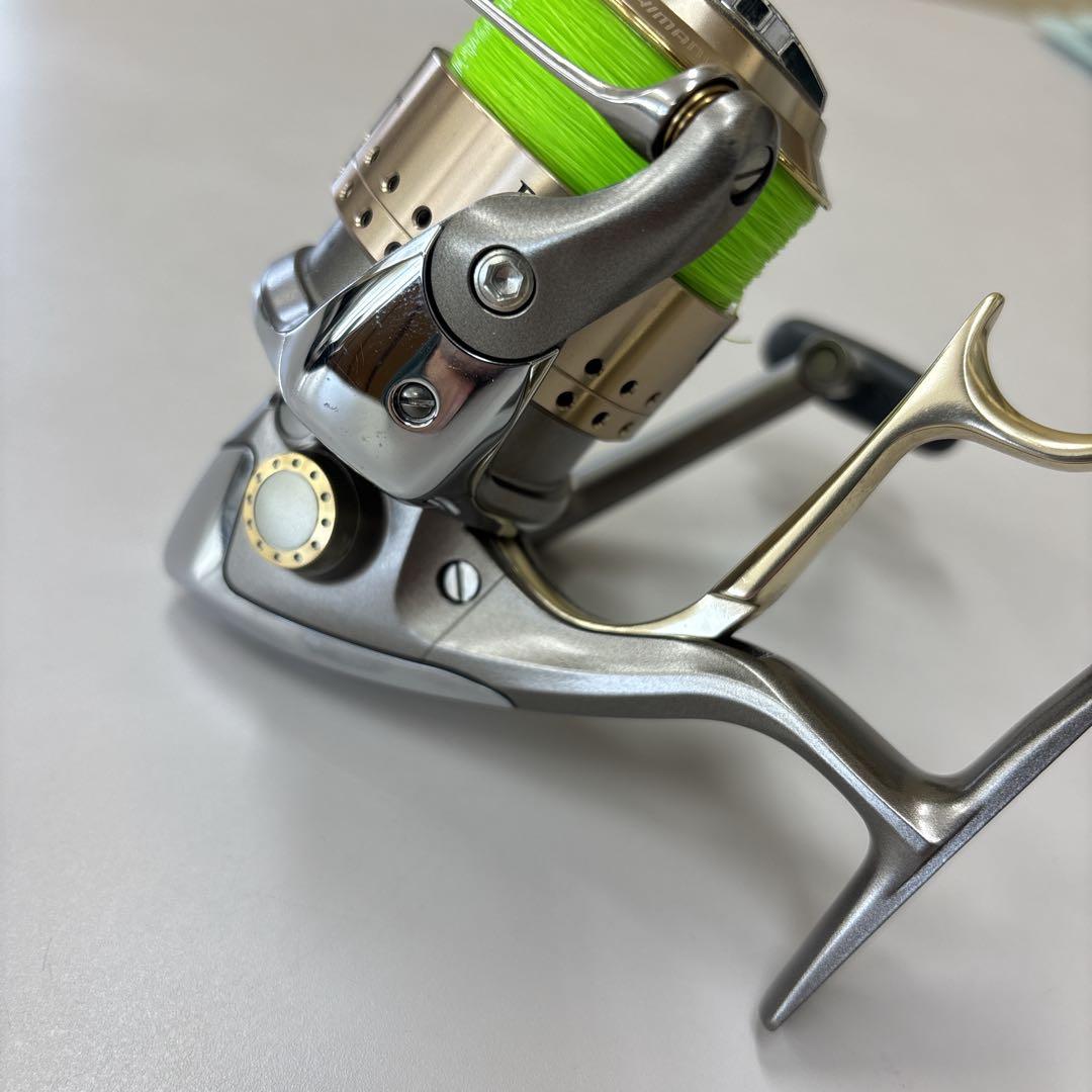 SHIMANO BB-X1 TYPE 3000D スピニングリール　釣り