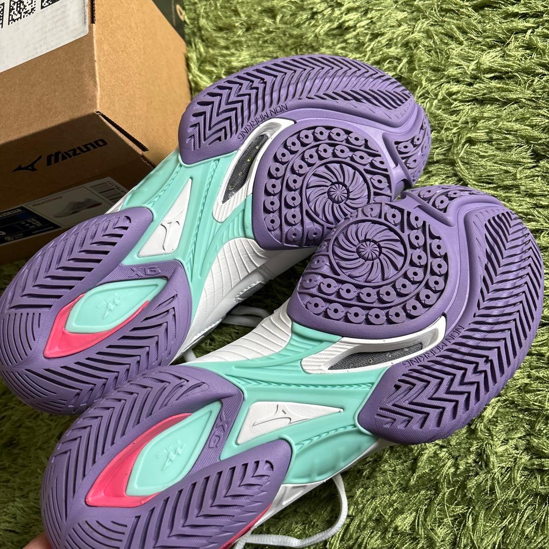 Mizuno バドミントンシューズ ホワイト/パープル