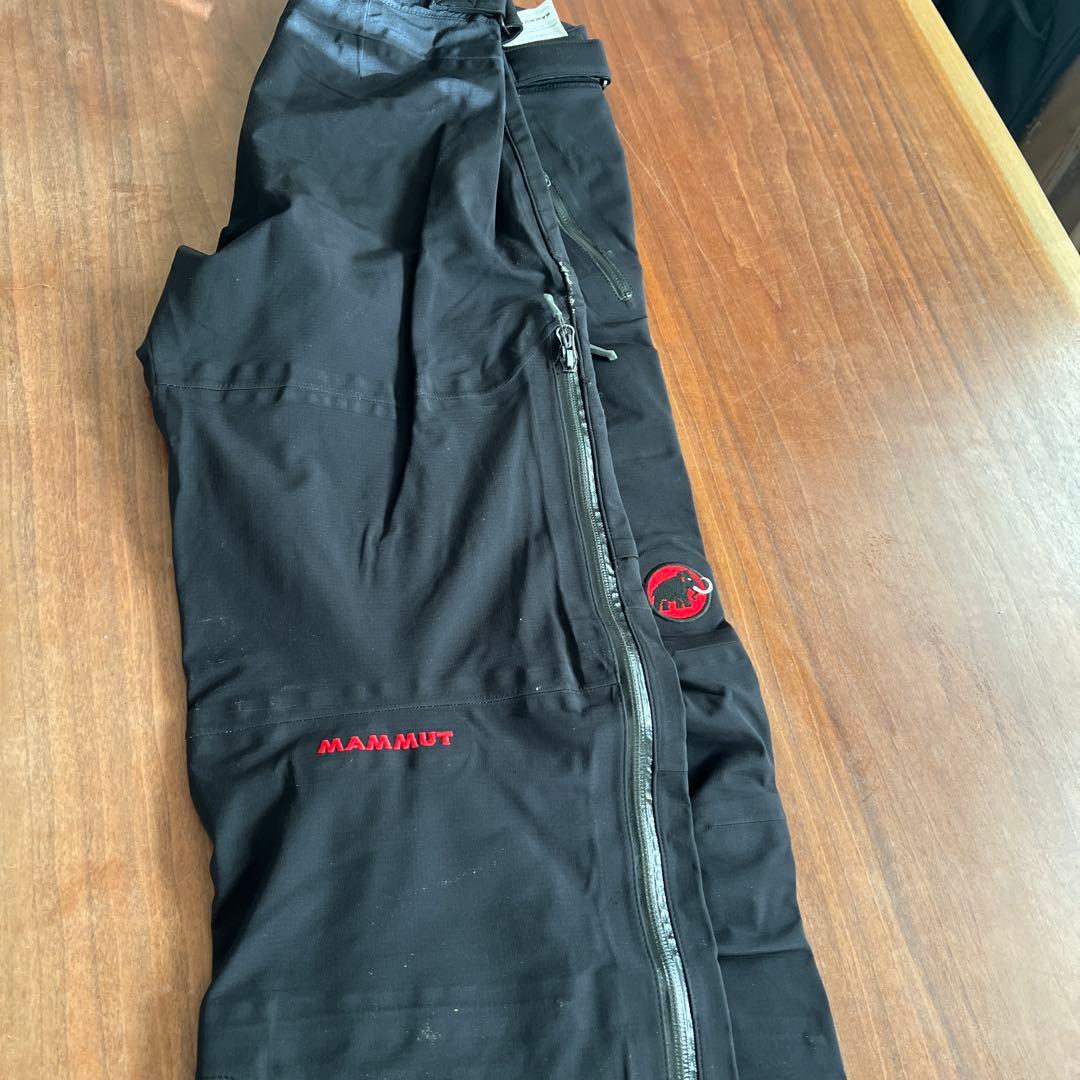 Mammut スノーボードウェア