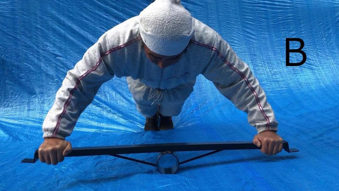 プッシュアップバー　腕立て伏せ　筋トレ　器具　用具　ヤマサキ運動用具製作所