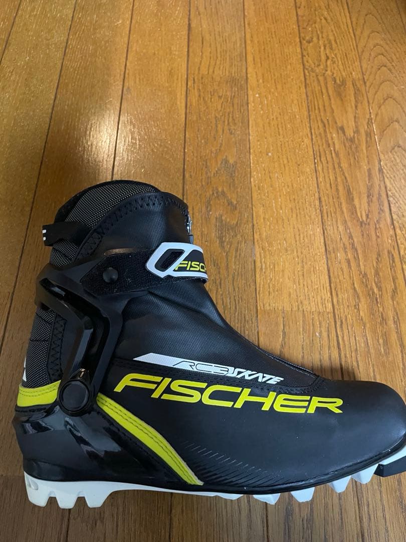 FISCHER RC7 クロスカントリーブーツ