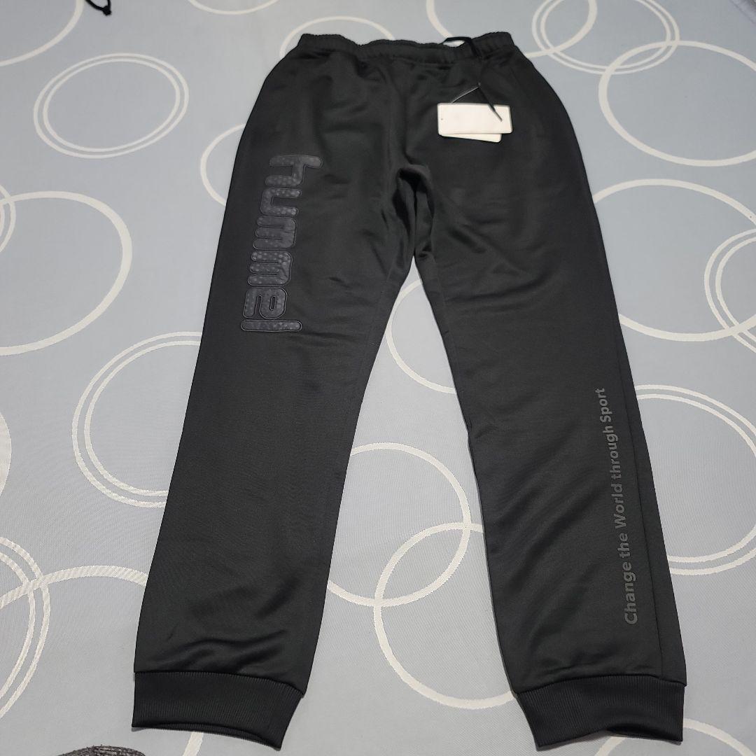 ⑮　hummel 黒 フード付きスウェットシャツとパンツセット 別売可
