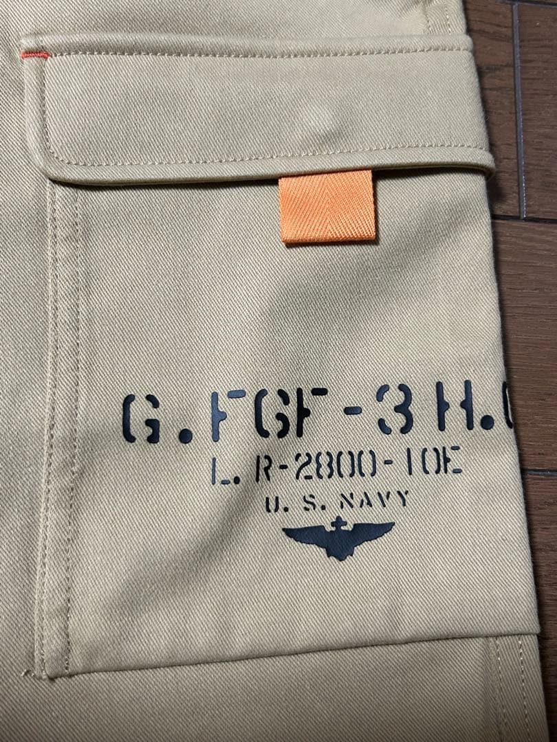 AVIREXGOLF ショートパンツ Mサイズ ベージュ