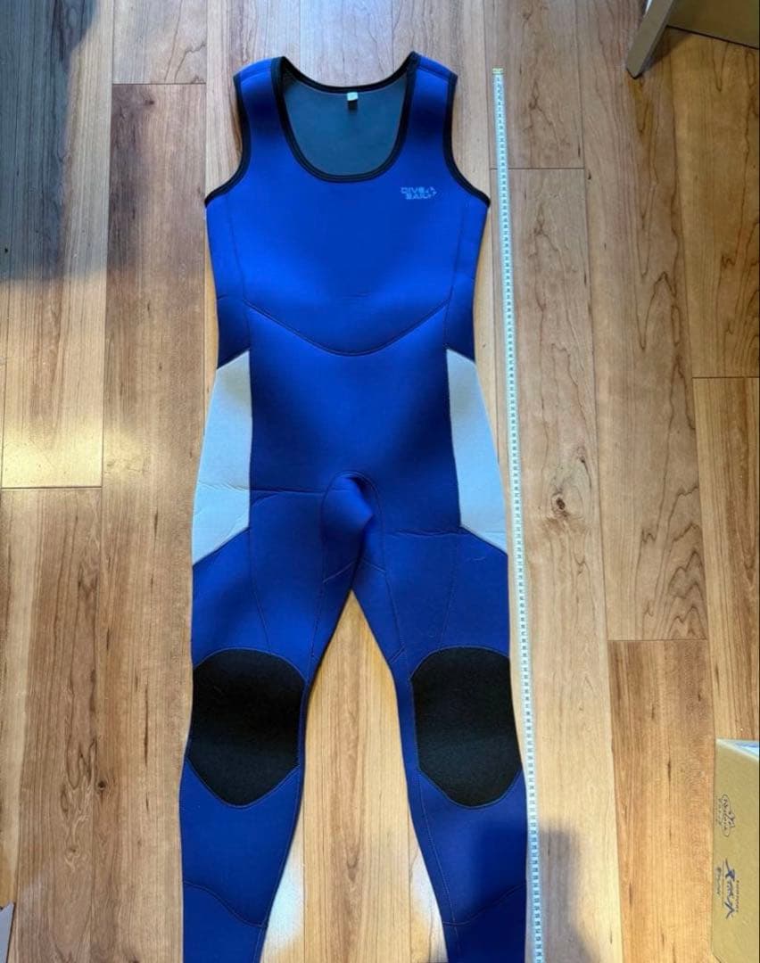新品　ウェットスーツ　5ミリ　上下セット Mサイズ