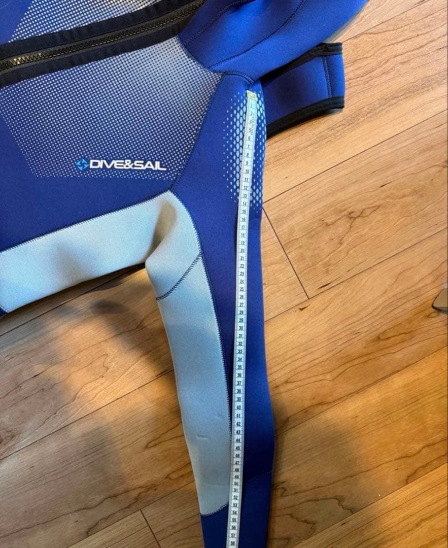 新品　ウェットスーツ　5ミリ　上下セット Mサイズ
