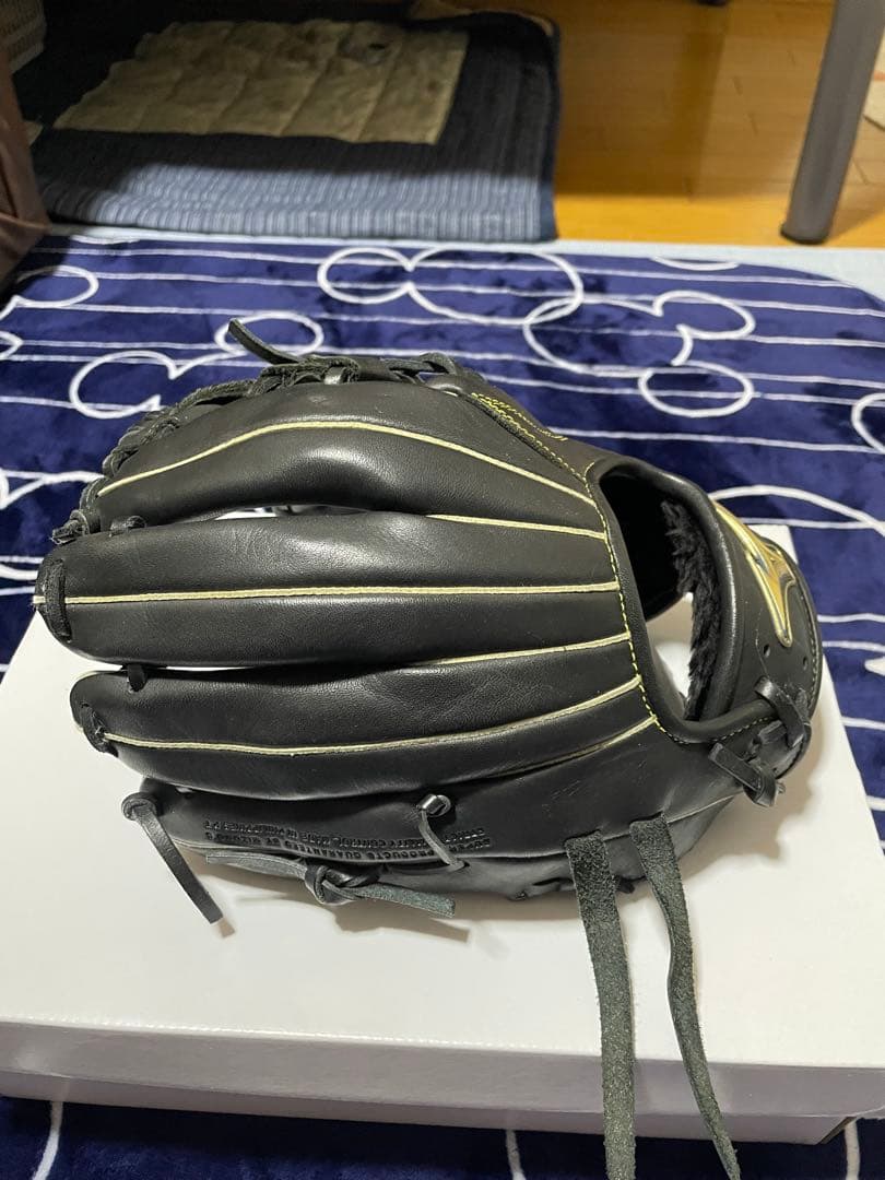 Mizuno セレクト9 軟式グローブ 黒