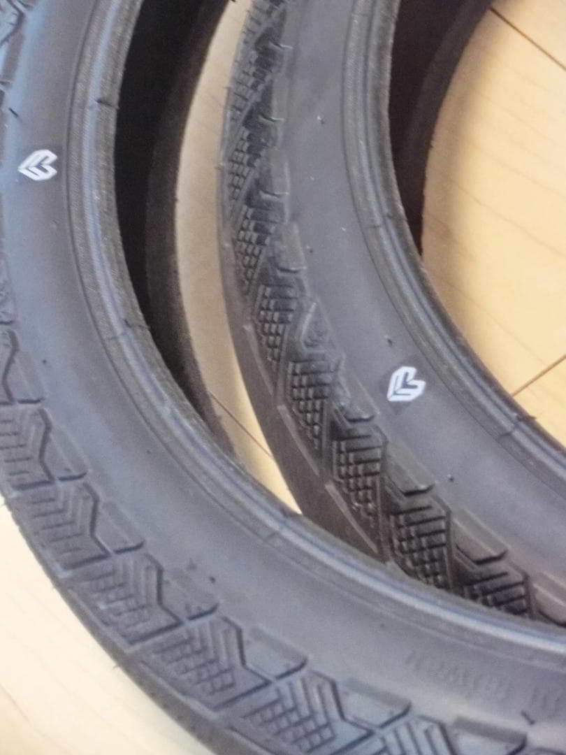 bmx Eclat Vapour Tire 100PSI 2.25×2本