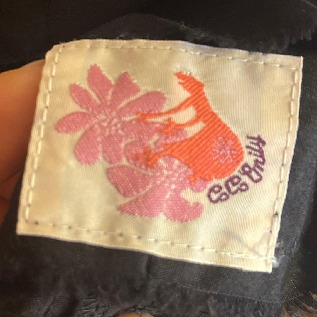 フラダンス用黒地白花柄　パウスカート