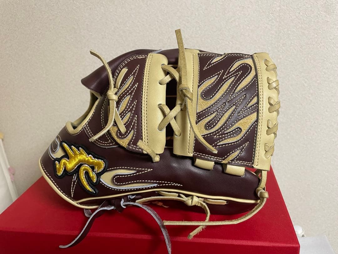硬式　GLOVE STUDIO RYU オーダーグラブ 投手 ピッチャー TU9