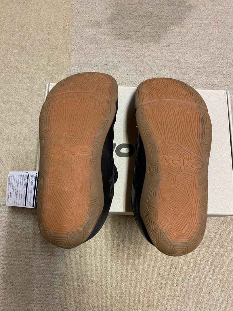 【新品】 イノヴェイト　inov8 BARE-XF 27cm