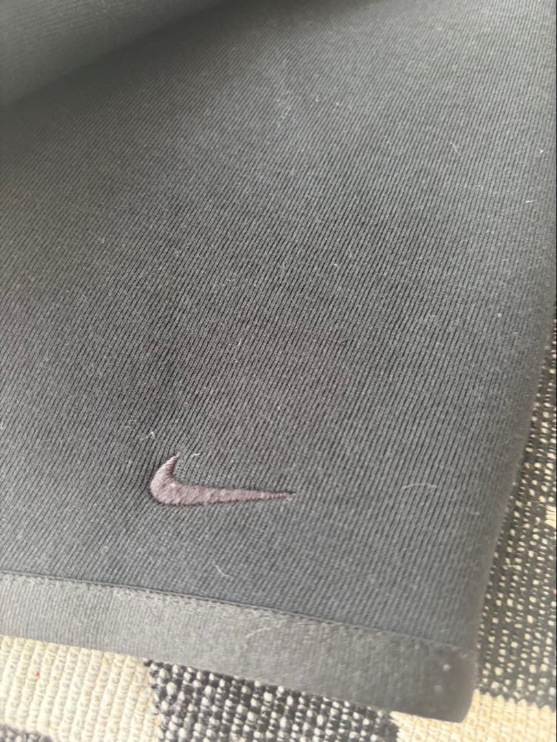 NIKE テックフリース ブラック　XS