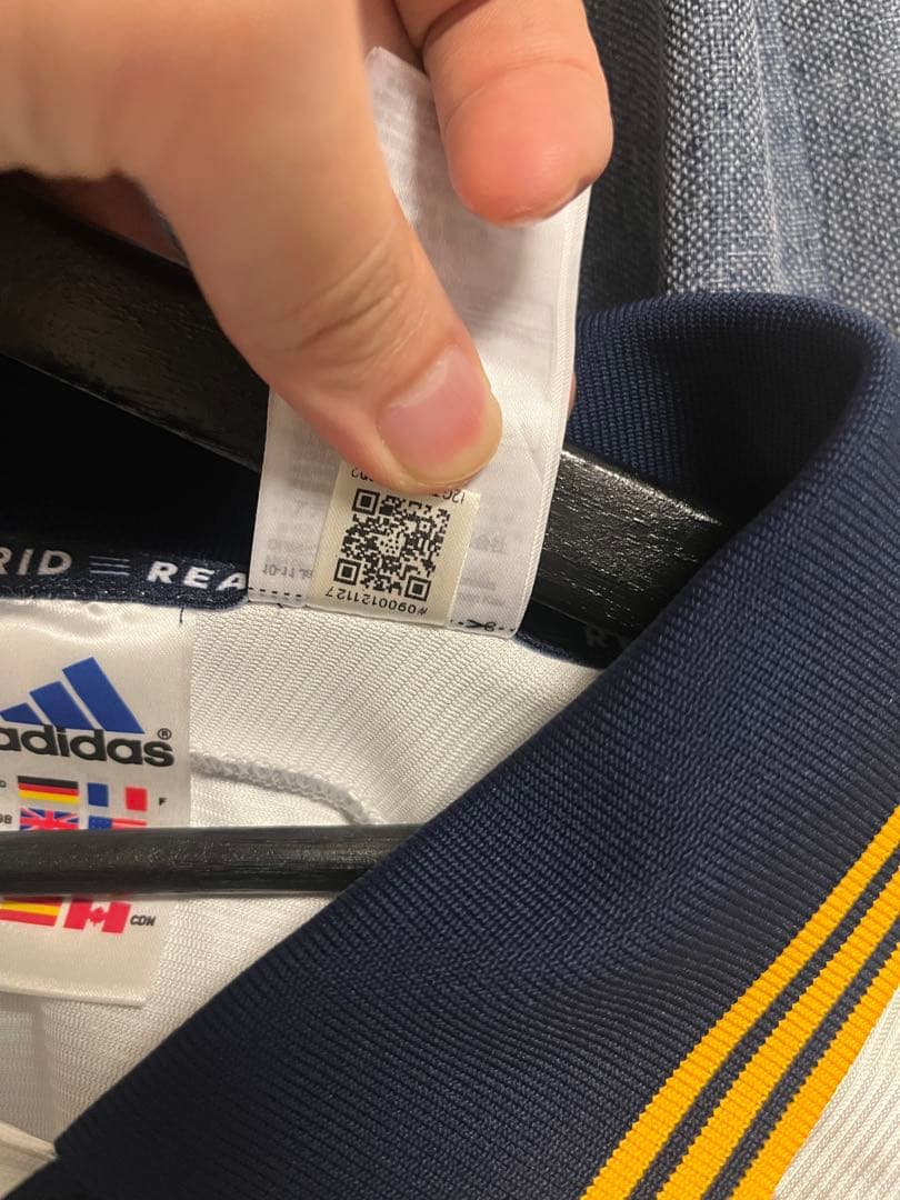 adidas Real Madrid サッカーシャツ ホワイト