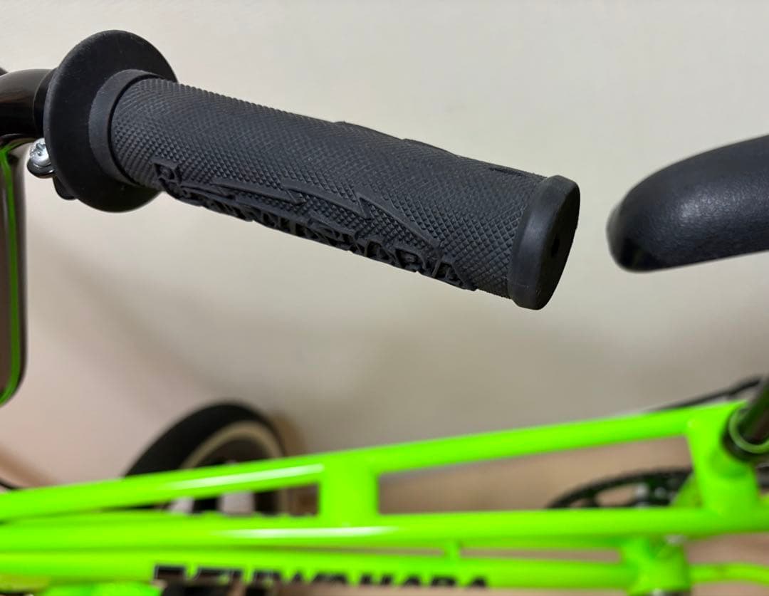 Kuwahara Exhibitionism Neon GreenクワハラBMX