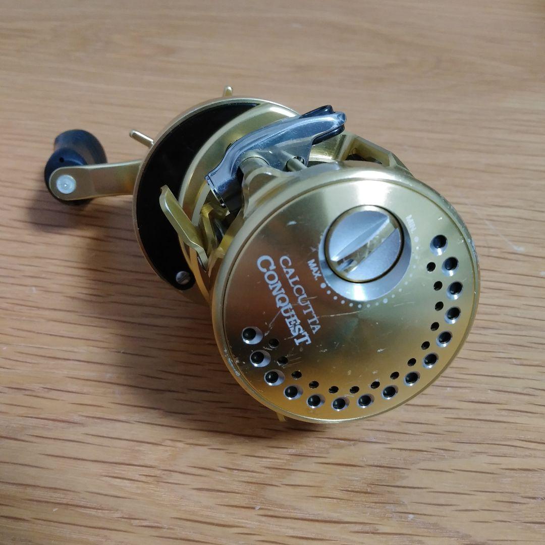 リール SHIMANO 15 CALCUTTA CONQUEST 200HG
