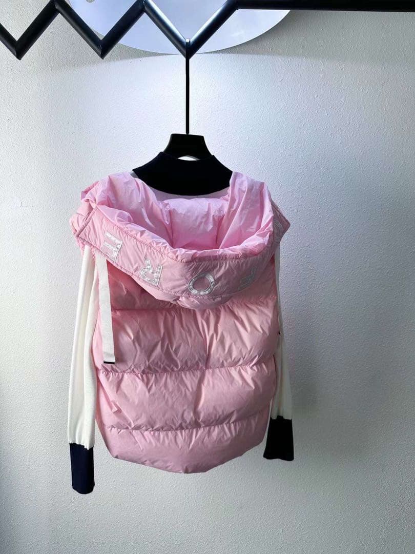ゴルフウェア レディース 女性用 ダウンベスト ピンク、ブルーSML