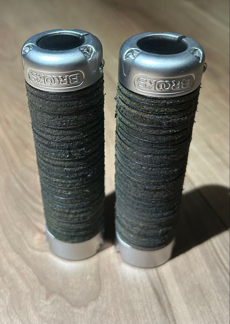 BROOKS(ブルックス) PLUMP LEATHER GRIPS