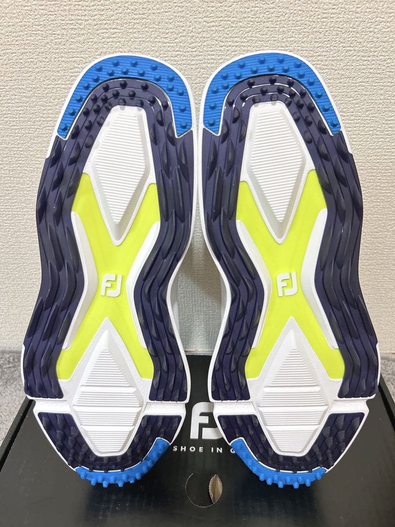 とも　新品未使用　ゴルフシューズ BOAフィットシステム　27.5cm