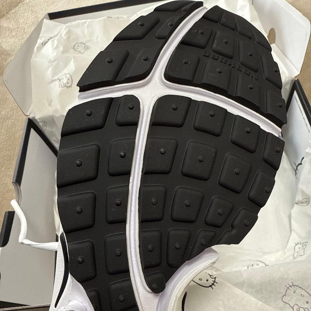 NIKE AIR PRESTO QS ハローキティデザイン 28cm