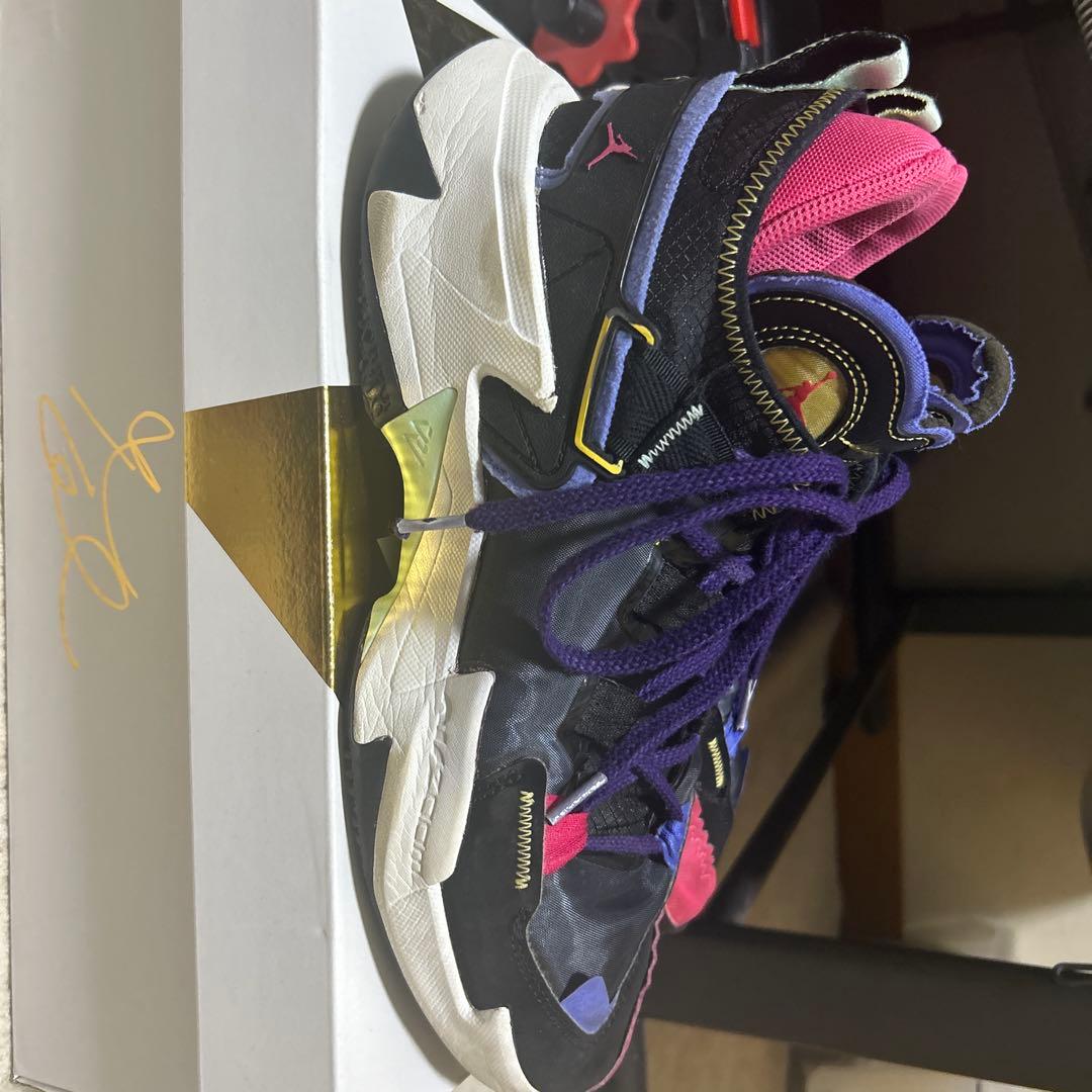 ジョーダンワイノット.5 PF JORDAN WHY NOT5ブラック/ホワイト