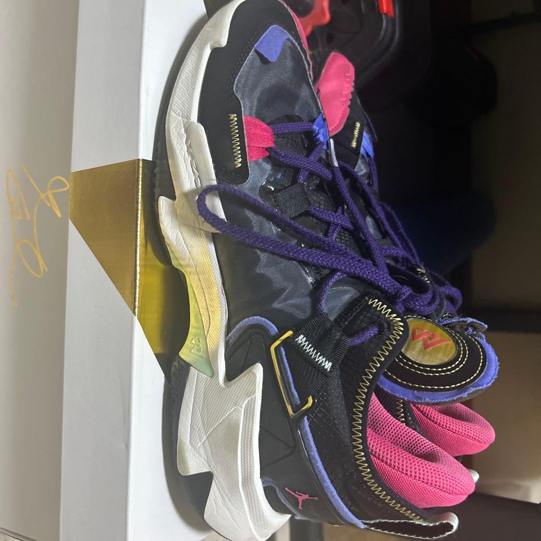 ジョーダンワイノット.5 PF JORDAN WHY NOT5ブラック/ホワイト