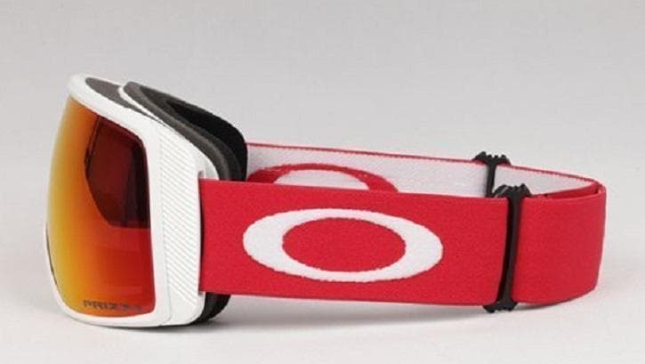 半額以下 OAKLEY Flight Tracker S 7106-32