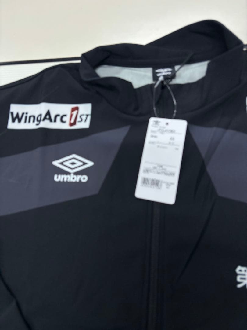 umbro ギラヴァンツ北九州スタッフ用ジャージXAサイズ
