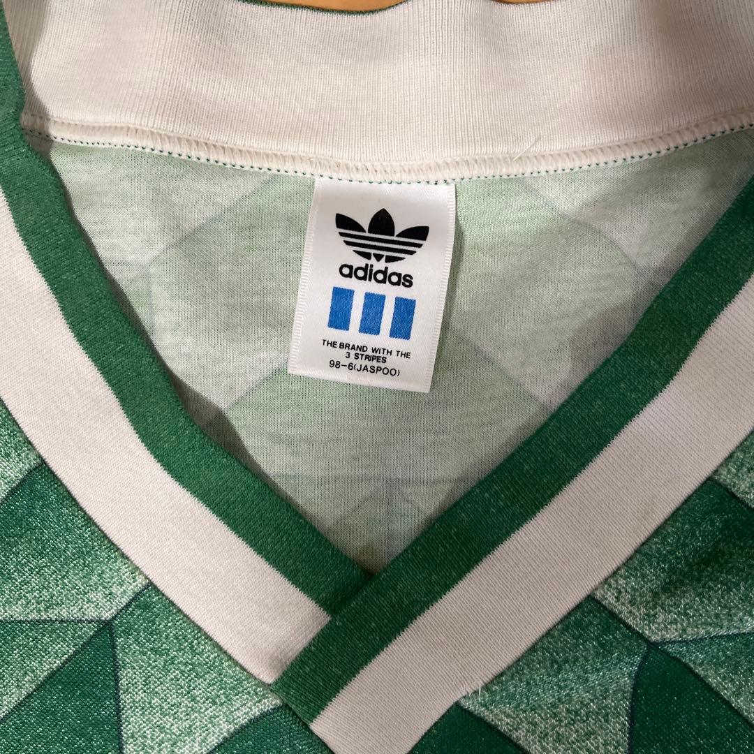 サッカードイツ代表 90年代 アウェイユニフォーム