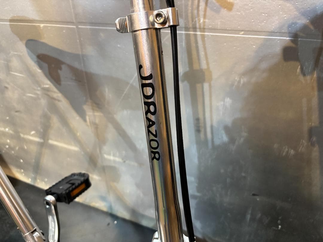 C17 折りたたみ自転車 JD RAZER JD Bike　鏡面仕上シルバー
