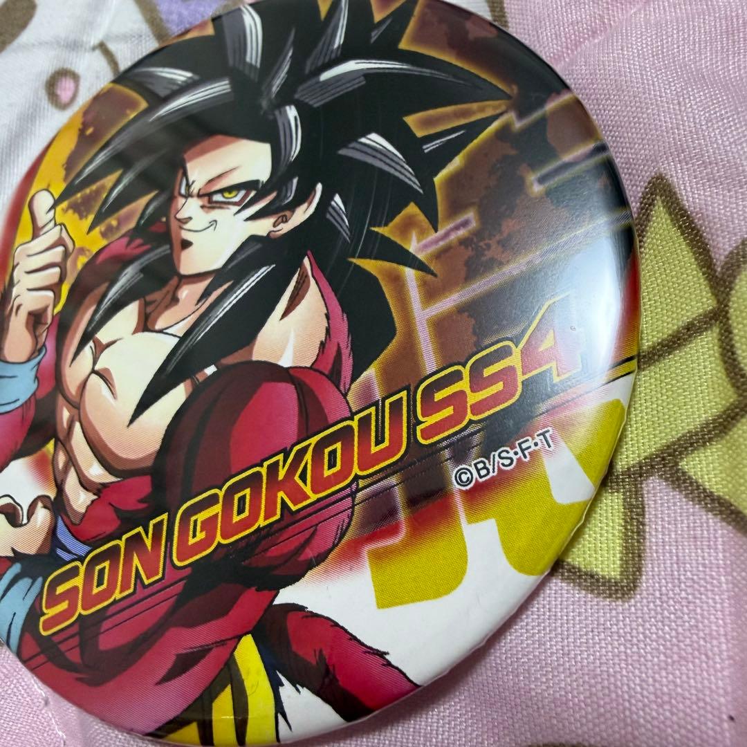 ピンズ・ピンバッジ・缶バッジ Dragonballgt son gokou ssjo4 buttton