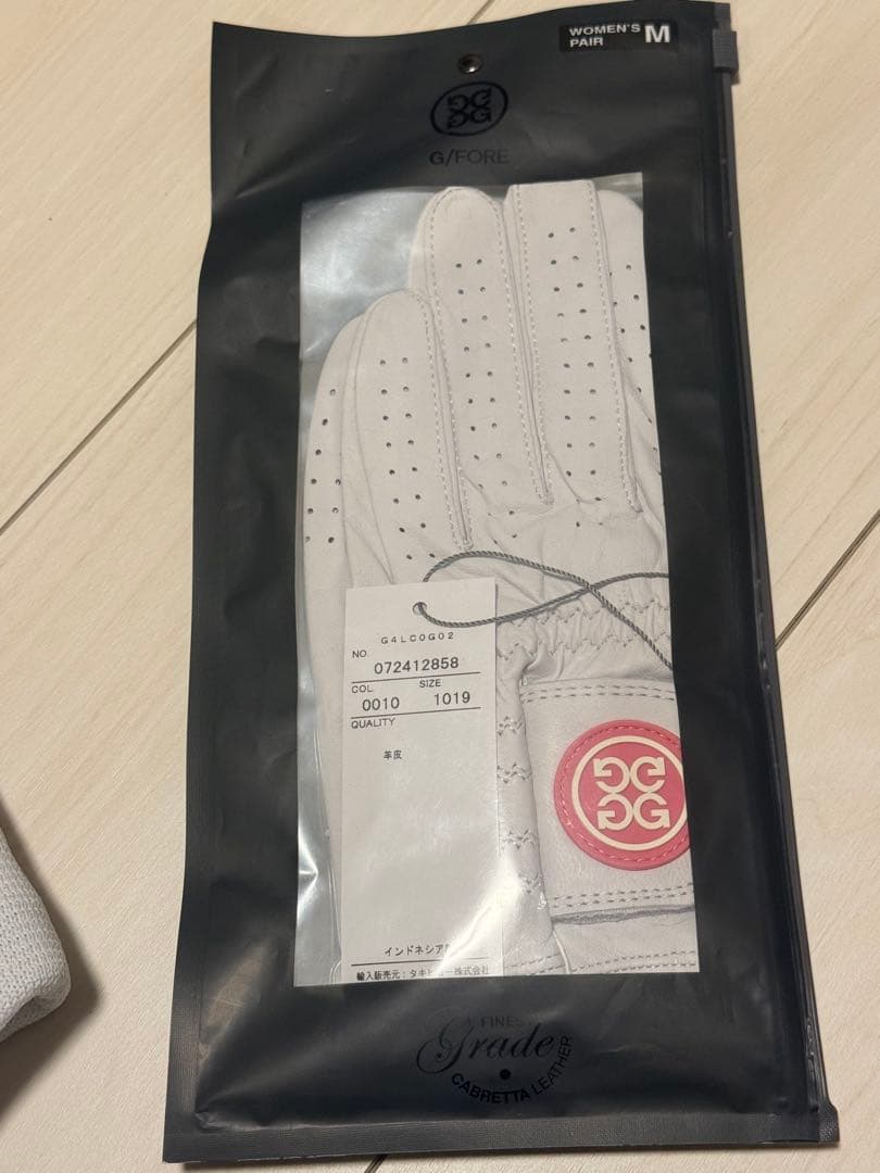 g\fore ゴルフ レディース　グローブ　ソックス　ネックウォーマー　ギフト