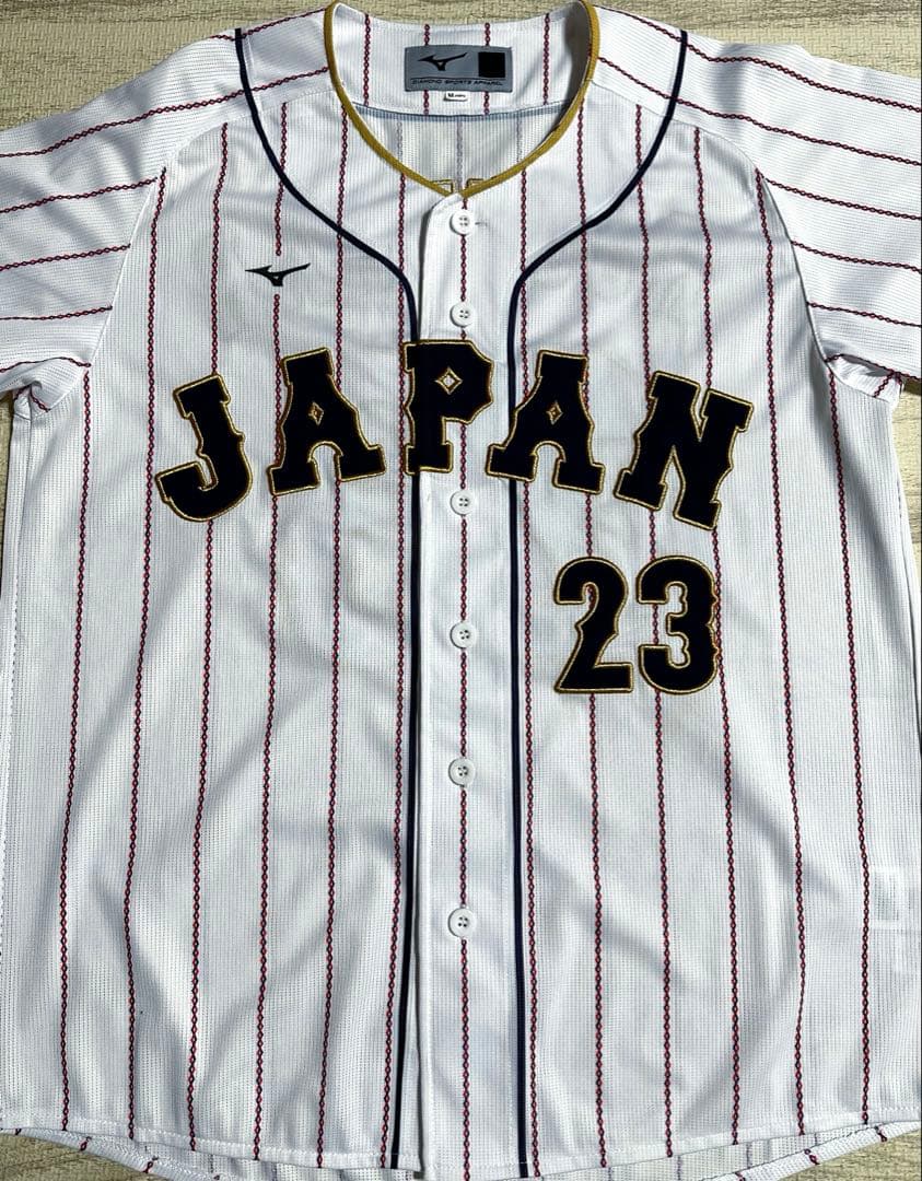 WBC 2023 侍ジャパン　ヌートバー選手　ユニフォーム　ミズノ　日本代表