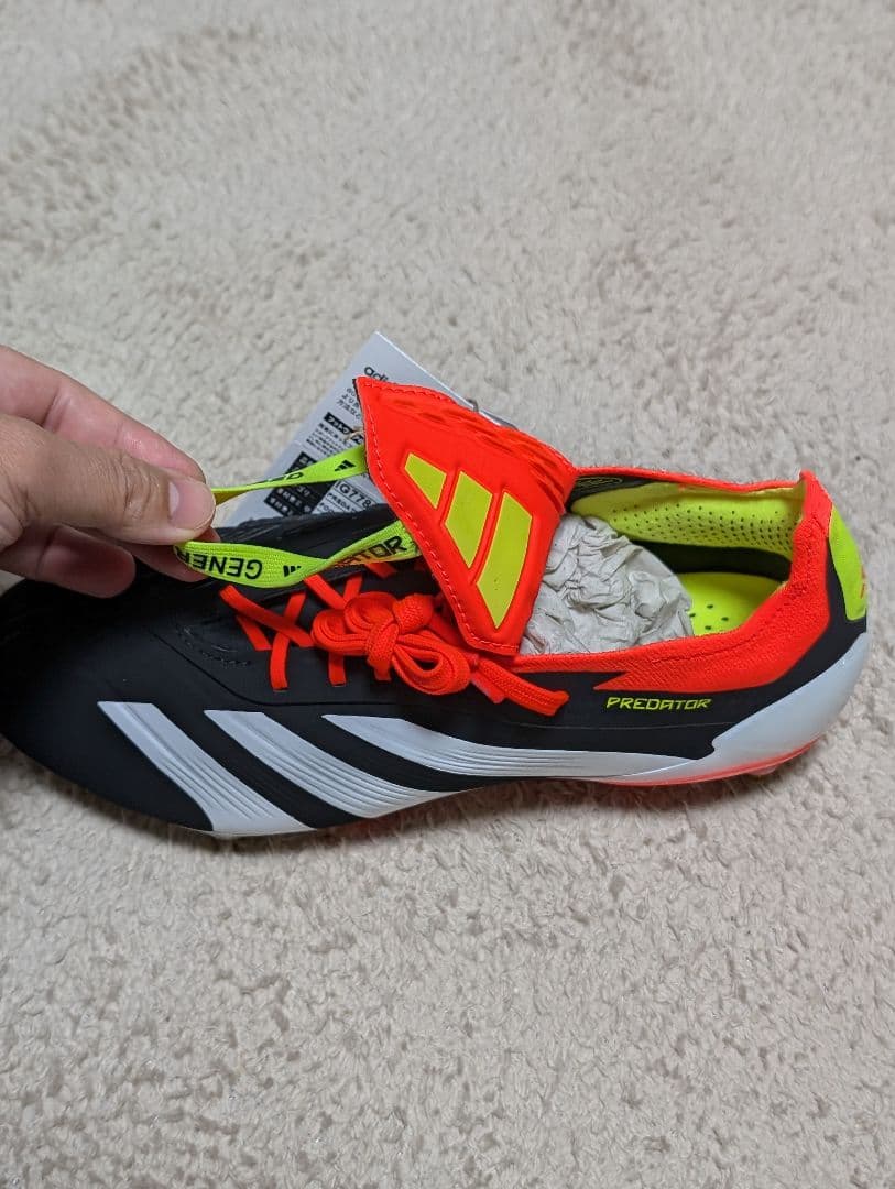アディダス　PREDATOR ELITE FT SG アディダス　24センチ